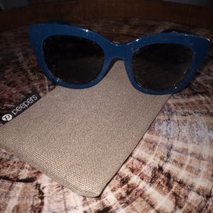 Peepers reading sunglasses